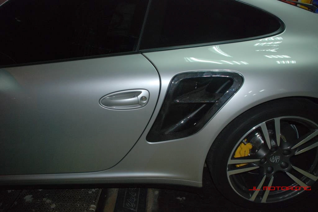 Porsche 997 Turbo Carbon Fiber Side Vents