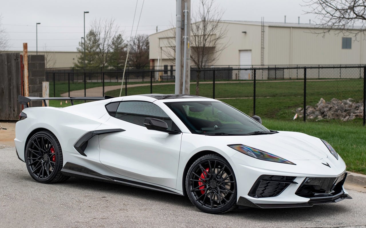 Chevrolet C8 Corvette VM5 Carbon Fiber Front Splitters - JL Motoring