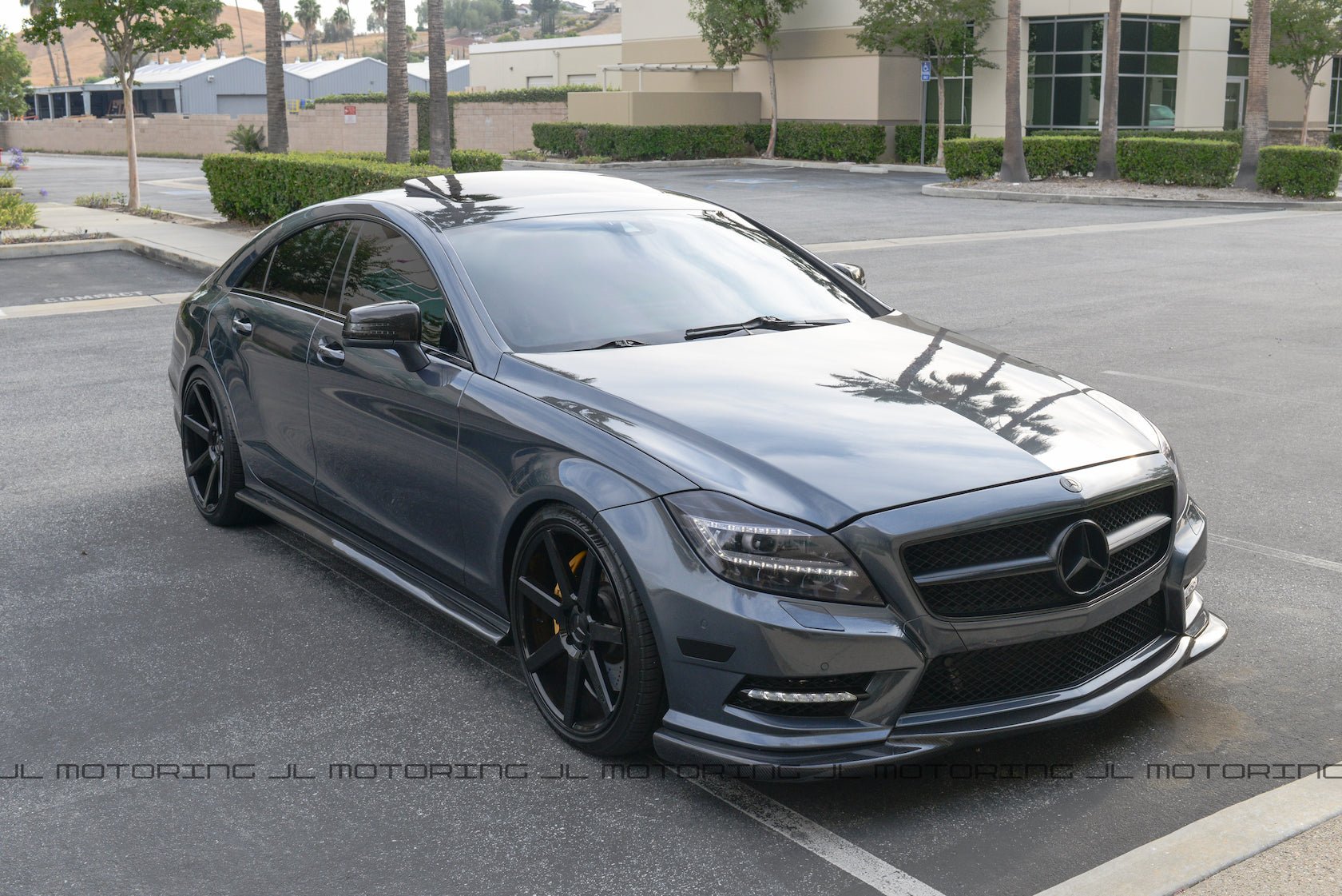 Mercedes Benz W218 CLS 550 Carbon Fiber Front Spoiler - JL Motoring