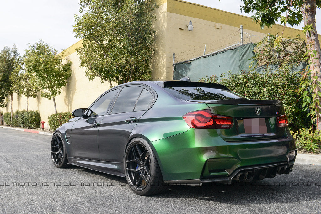 BMW F80 M3 GTS Carbon Fiber Side Skirts
