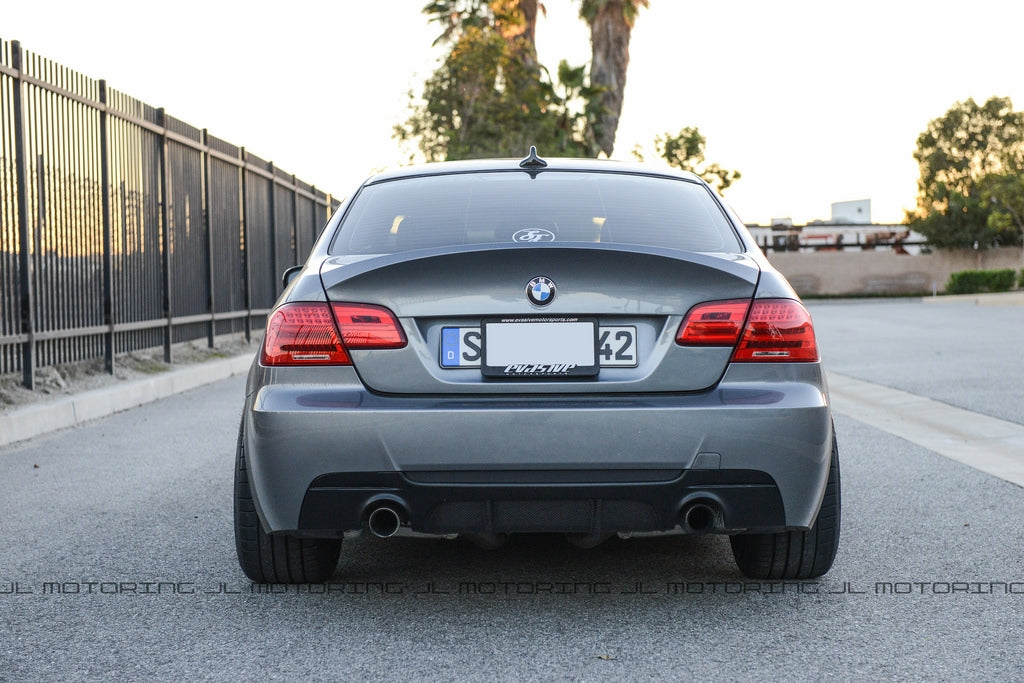 BMW E92 Coupe CSL Style Carbon Fiber Bootlid Trunk