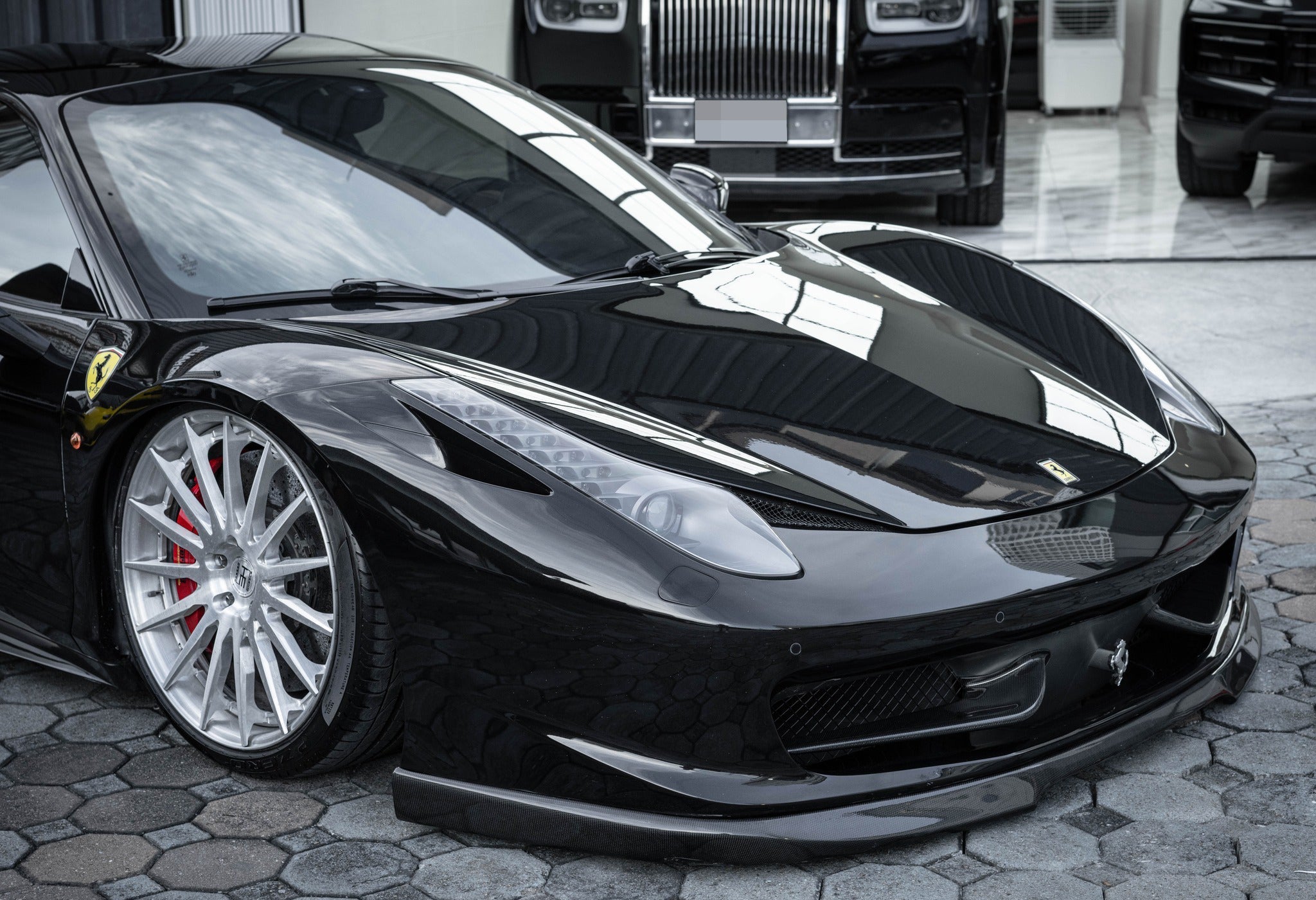 Ferrari - JL Motoring