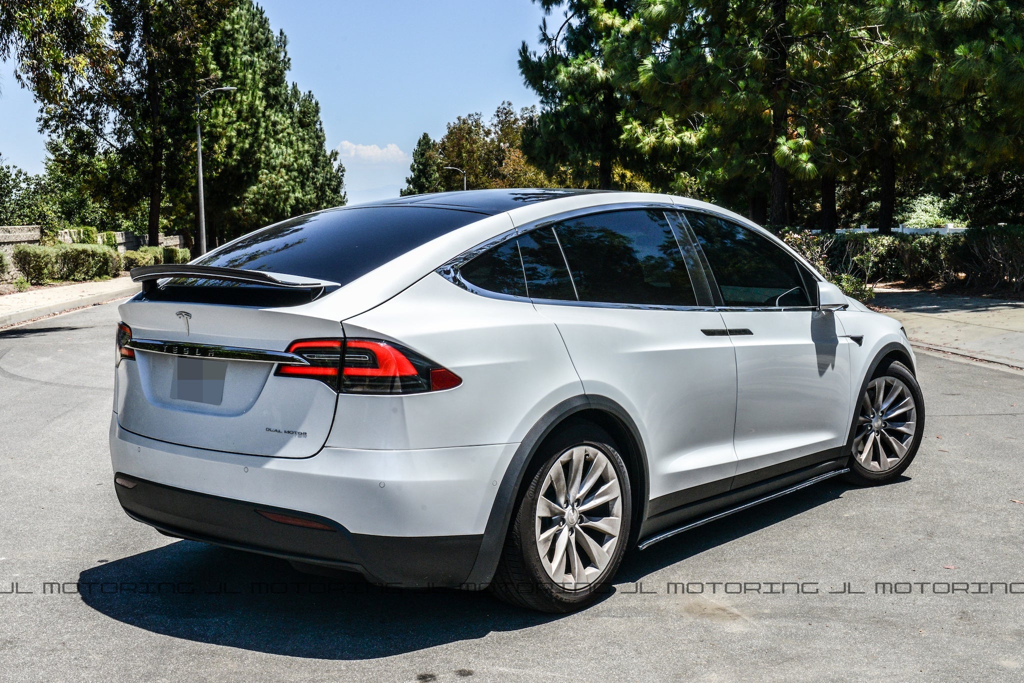 Tesla Model X Carbon Fiber Side Skirts - JL Motoring