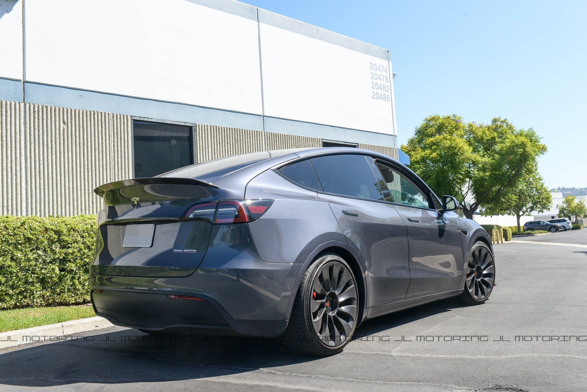 TESLA Model Y カーボンファイバー スポイラー Tesla Model Y V2 Carbon Fiber Trunk Spoiler - JL Motoring