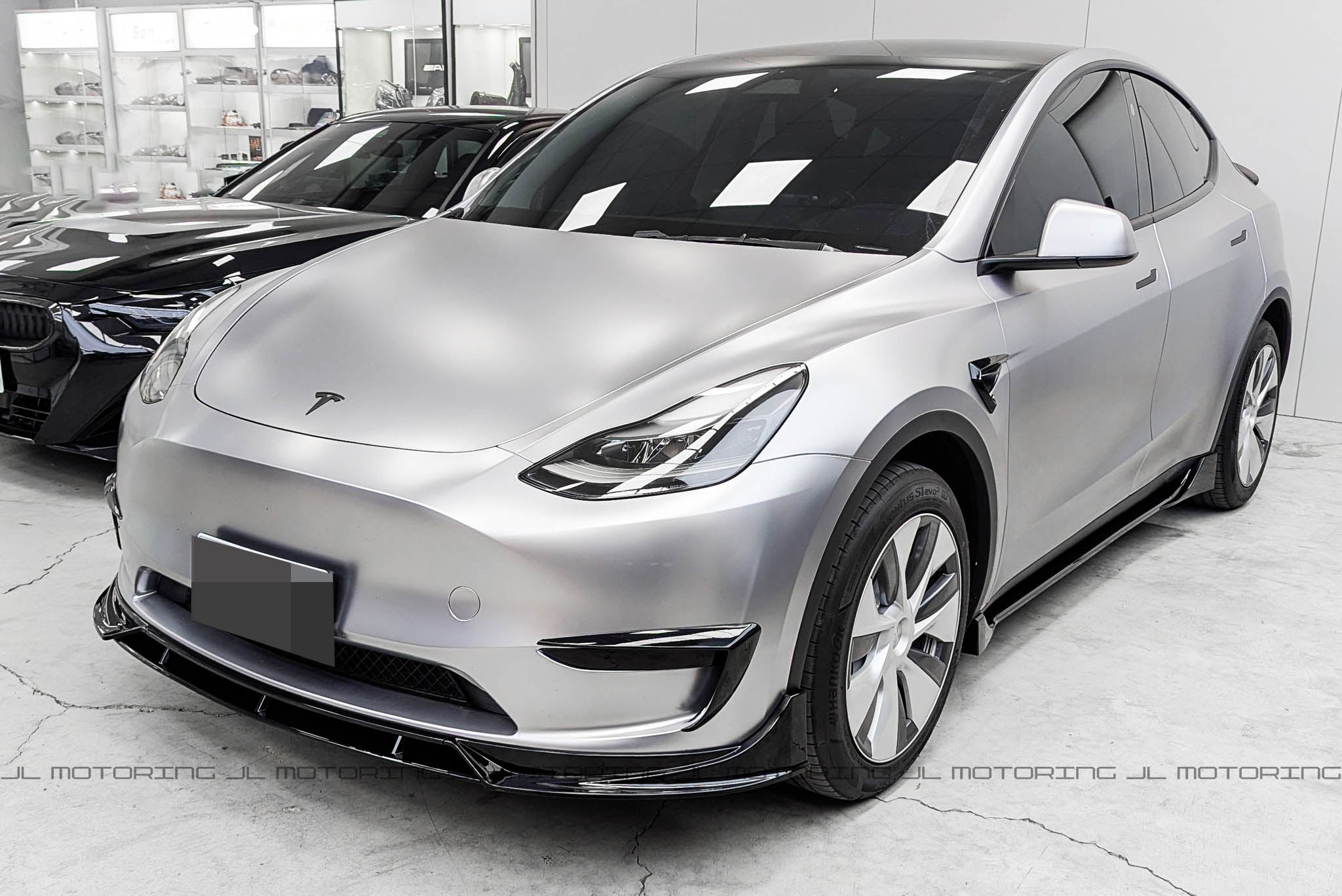 Tesla Model Y Side Skirts - JL Motoring