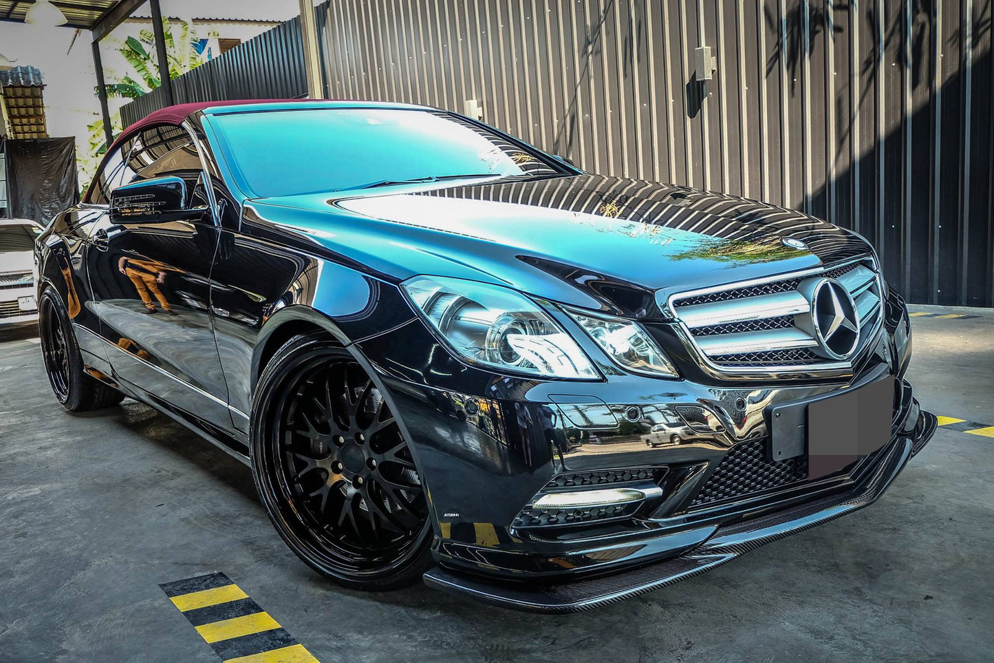 Mercedes Benz W207 E Coupe Carbon Fiber Front Lip