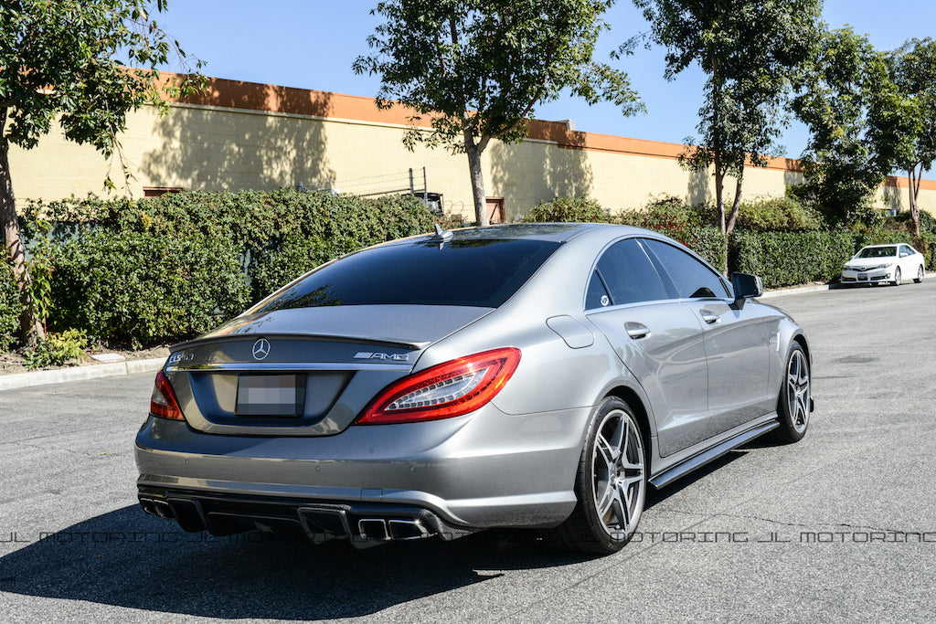 Mercedes Benz W218 CLS63 AMG Carbon Fiber Side Skirts