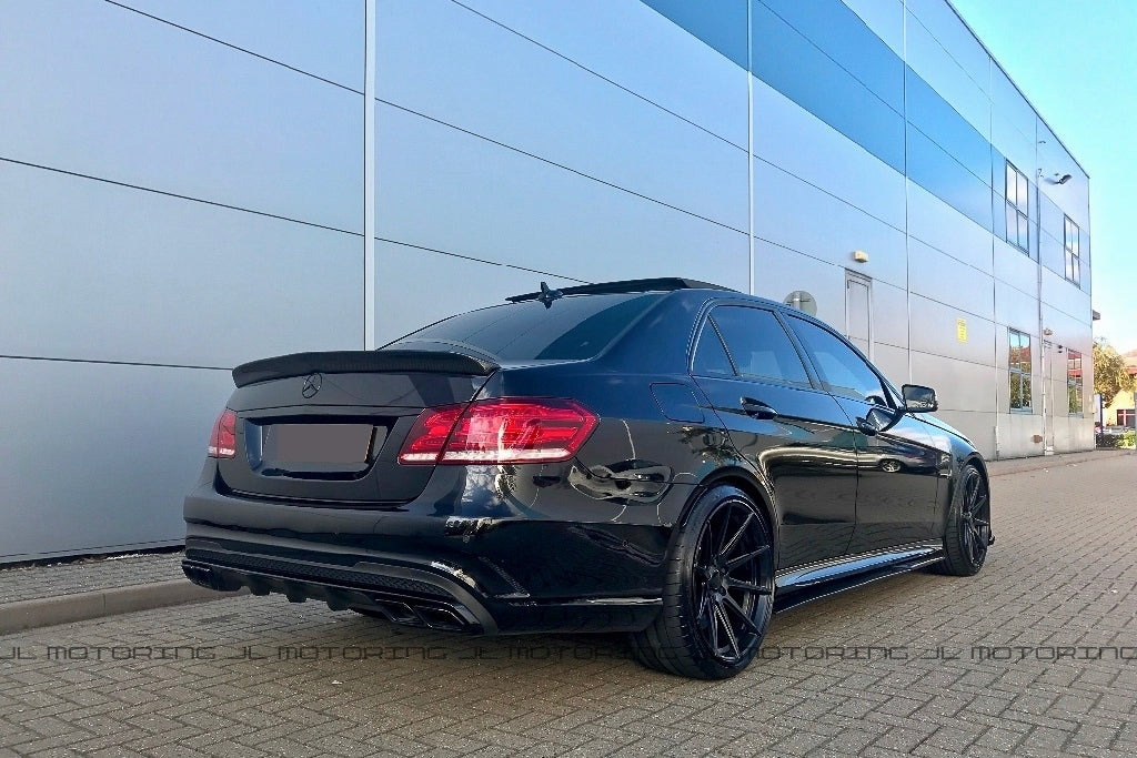 Mercedes Benz W212 E63 AMG Carbon Fiber Side Skirts